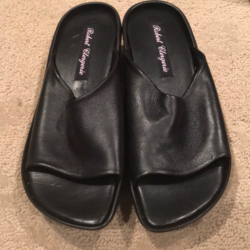 Never worn Robert Clergerie